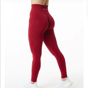 Alphalete amplify scarlet leggings